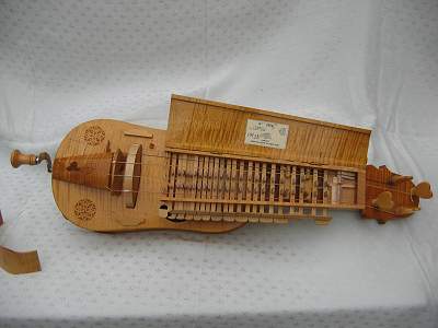 Aachener Hurdy Gurdy by Chris Allen and Sabina Kormylo